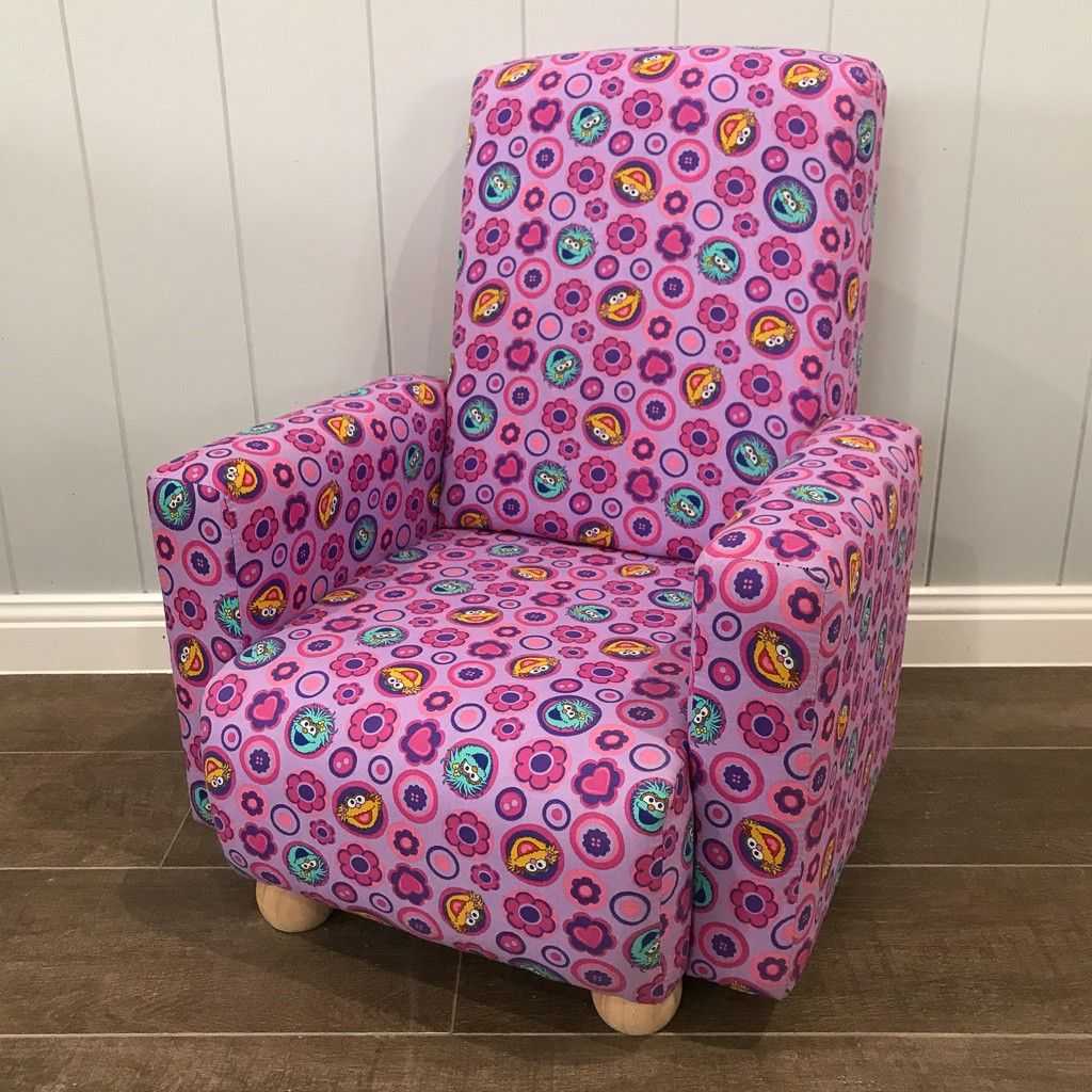 Sesame Street Pink Chair — image 2